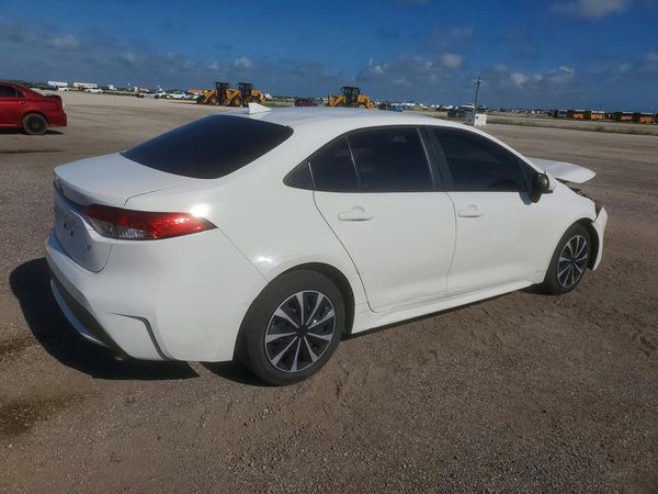 2020 TOYOTA COROLLA