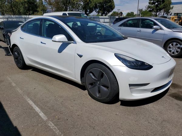 2020 TESLA MODEL 3