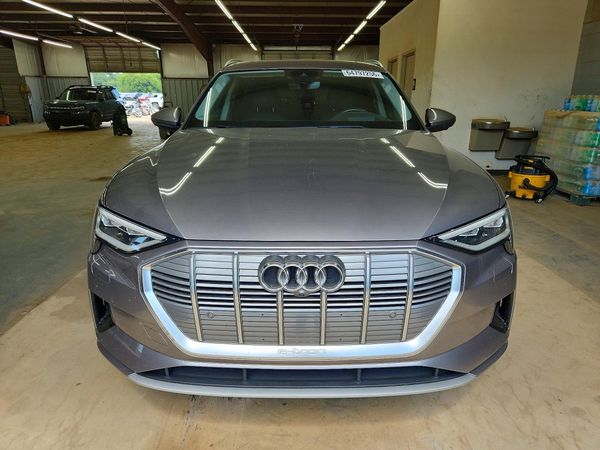 2021 AUDI E-TRON