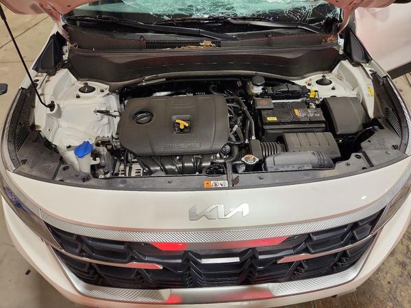2025 KIA SELTOS LX