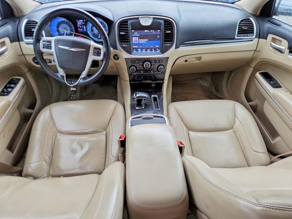 2014 CHRYSLER 300