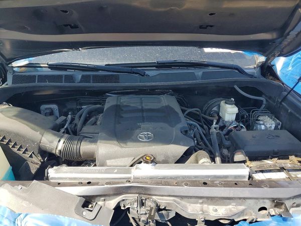 2018 TOYOTA TUNDRA