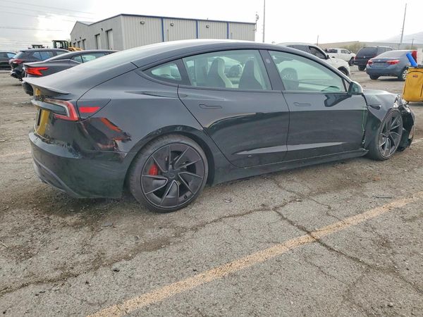 2026 TESLA MODEL 3