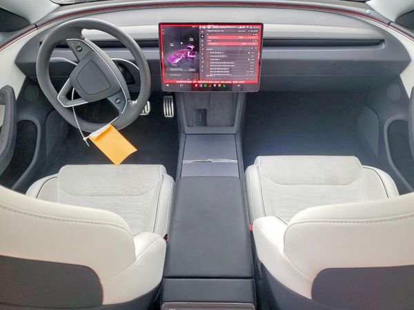 2026 TESLA MODEL 3
