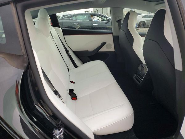 2026 TESLA MODEL 3