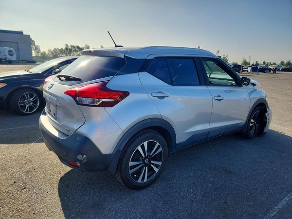 2019 NISSAN KICKS