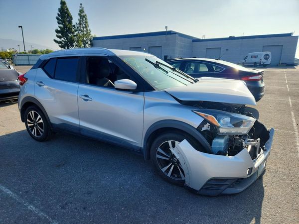 2019 NISSAN KICKS