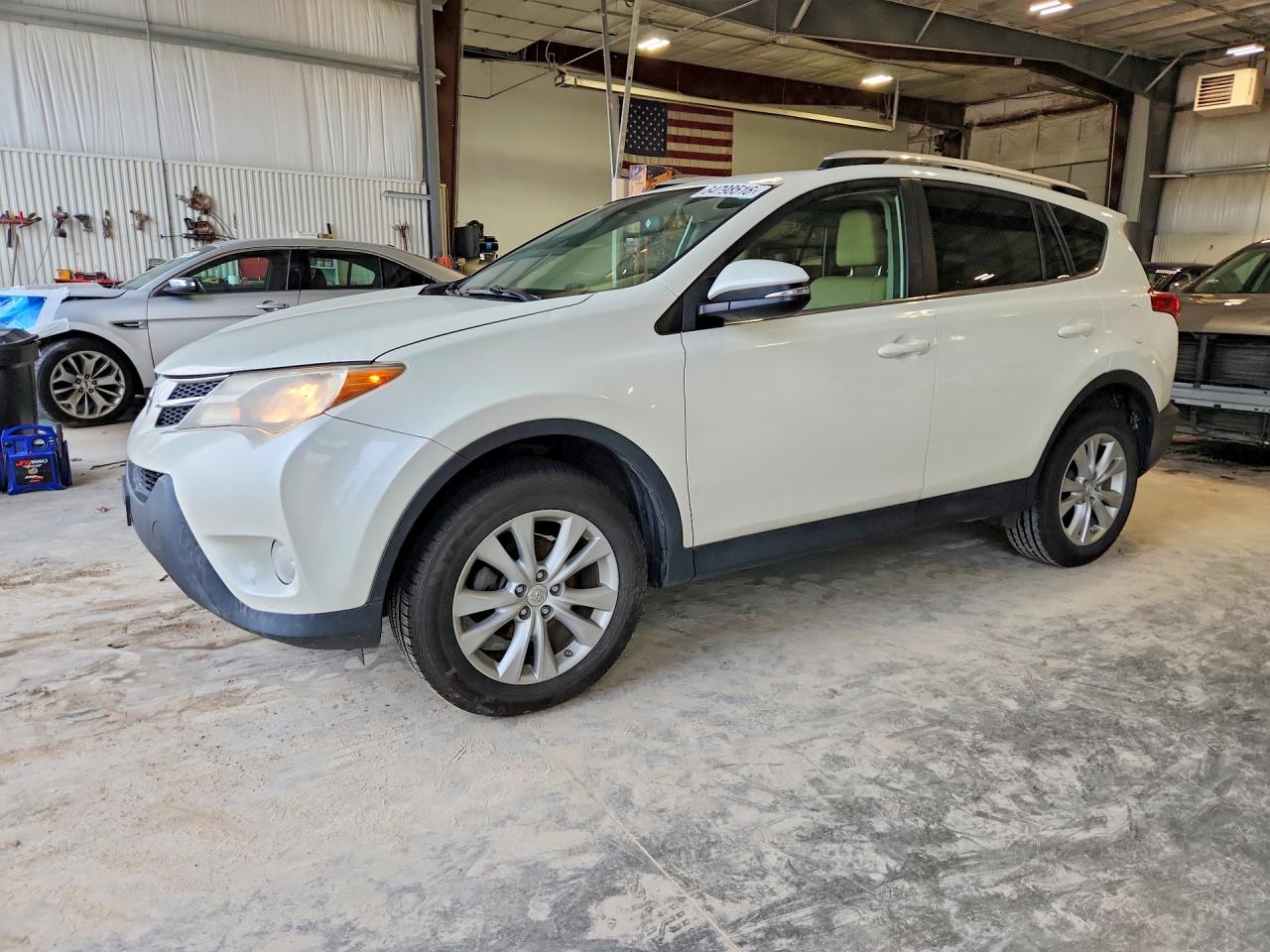 2013 TOYOTA RAV4 High