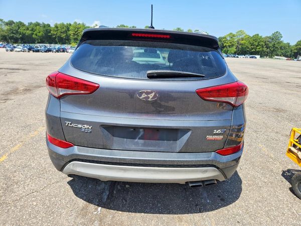 2017 HYUNDAI TUCSON