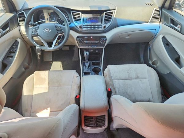 2017 HYUNDAI TUCSON