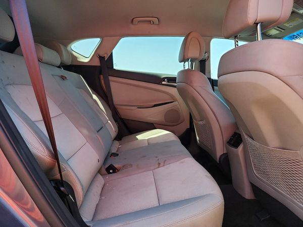 2017 HYUNDAI TUCSON