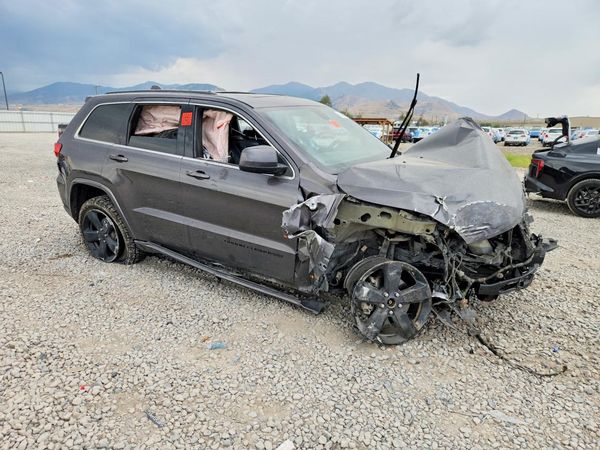 2015 JEEP CHEROKEE Laredo — Passenger 3/4