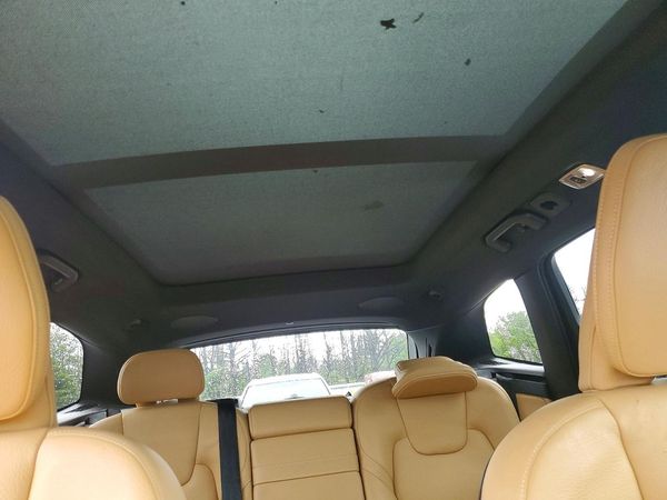 2020 VOLVO XC60 Inscription