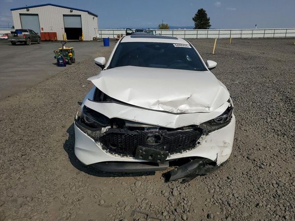 2021 MAZDA 3