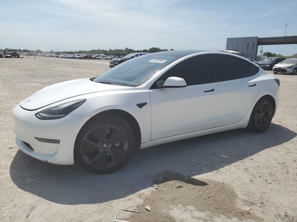 2021 TESLA MODEL 3