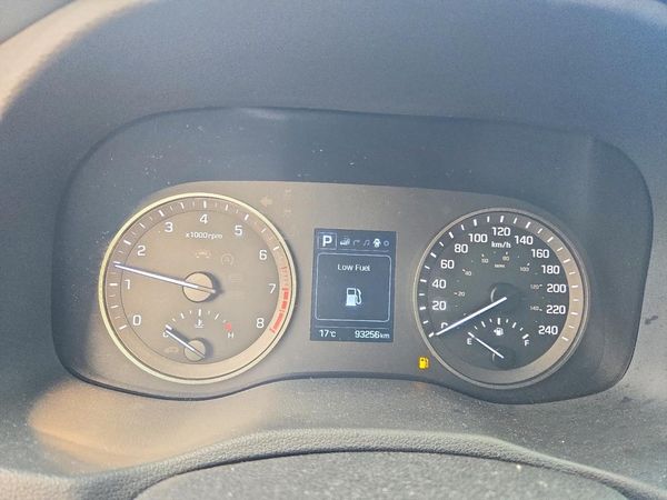 2018 HYUNDAI TUCSON