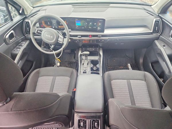 2025 KIA SORENTO