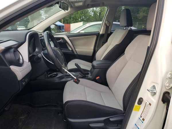 2018 TOYOTA RAV4 Adventure/XLE
