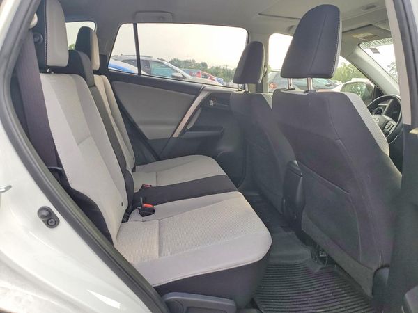 2018 TOYOTA RAV4 Adventure/XLE
