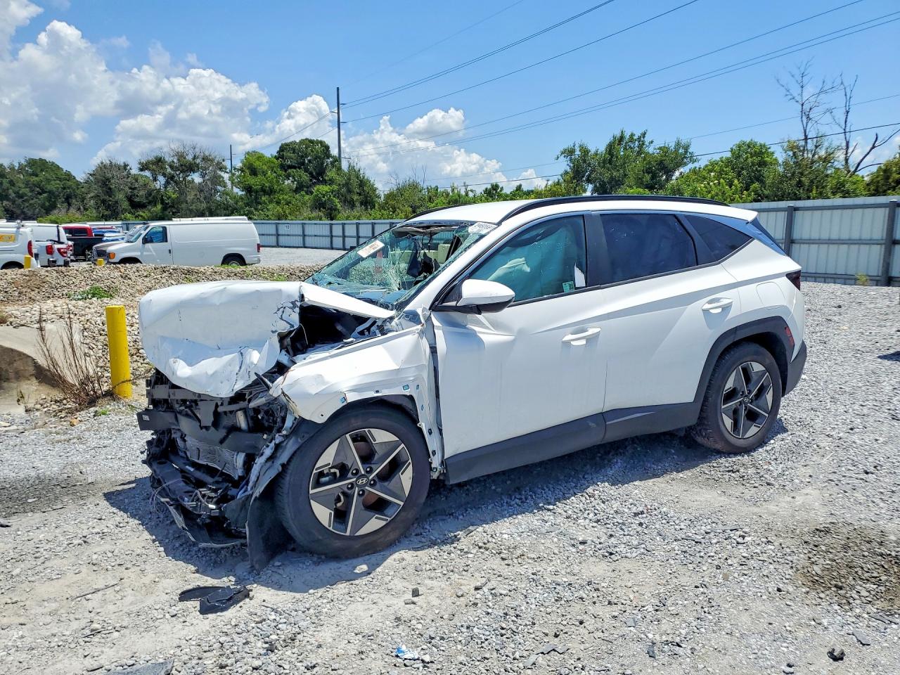 2025 HYUNDAI TUCSON SEL — Front 3/4