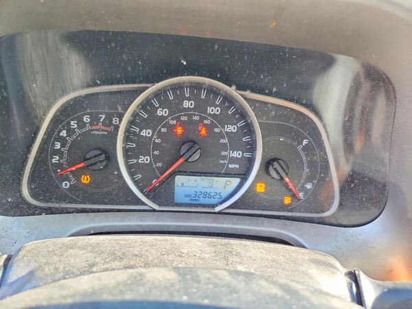 2015 TOYOTA RAV4 LE (X Grade)