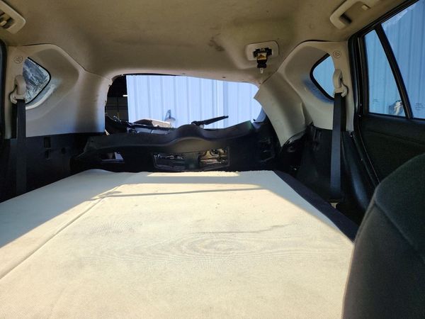 2015 TOYOTA RAV4 LE (X Grade)