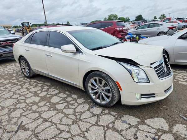 2013 CADILLAC XTS Premium