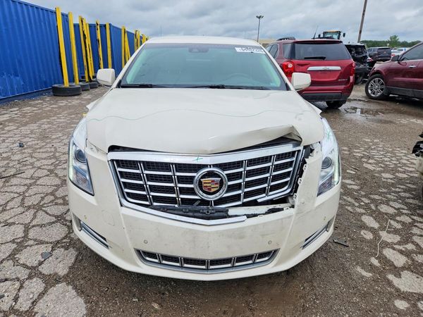 2013 CADILLAC XTS Premium