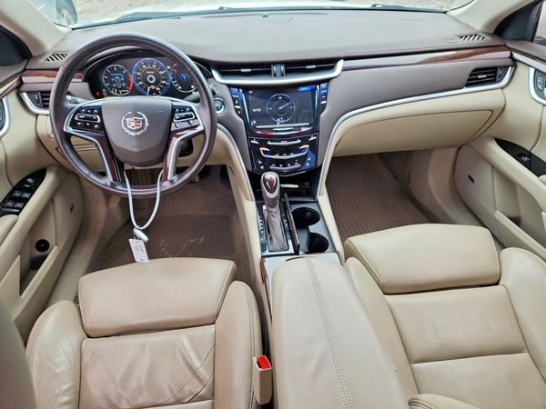 2013 CADILLAC XTS Premium
