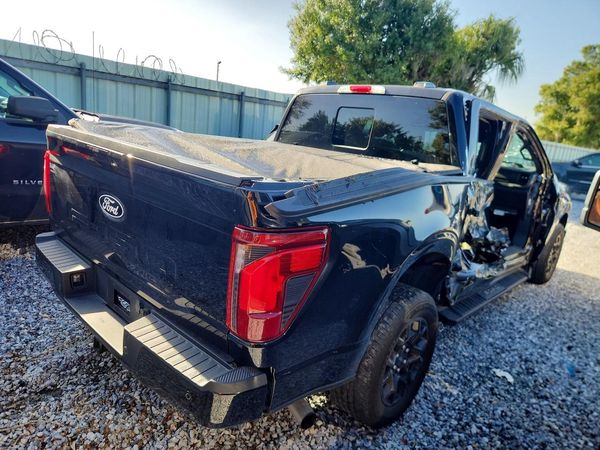 2024 FORD F150