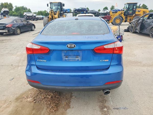 2015 KIA FORTE