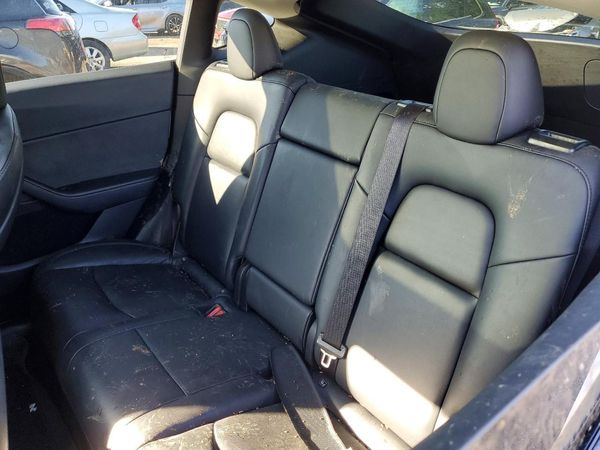 2022 TESLA MODEL Y — SUVN
