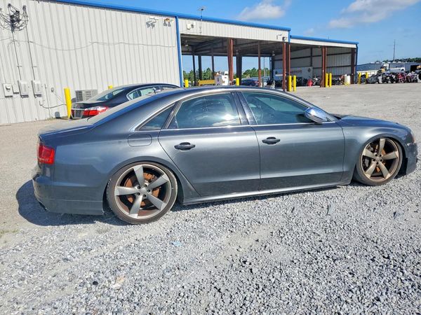 2014 AUDI S8 — PSRA