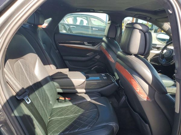 2014 AUDI S8 — PSRS