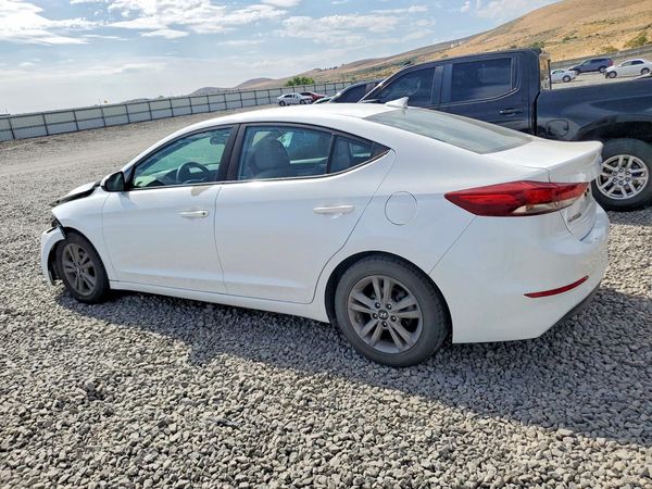 2018 HYUNDAI ELANTRA