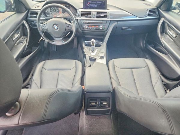 2015 BMW 320 SA