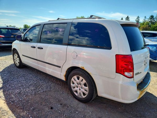 2014 DODGE GRAND CARAVAN SE