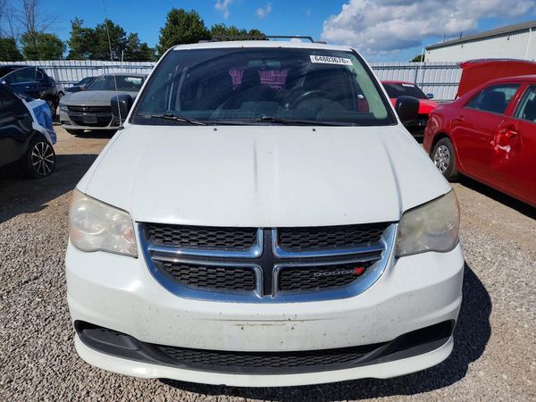 2014 DODGE GRAND CARAVAN SE
