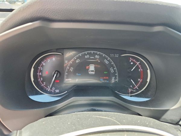 2023 TOYOTA RAV4 XLE