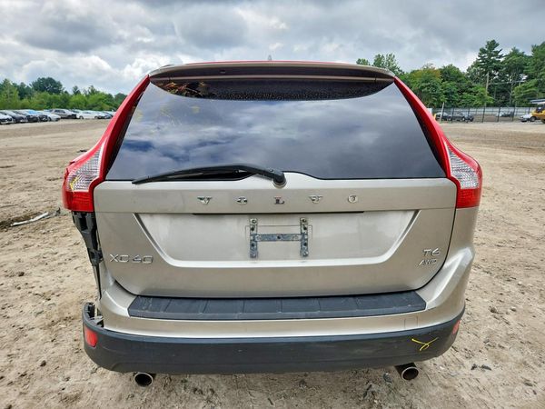 2013 VOLVO XC60
