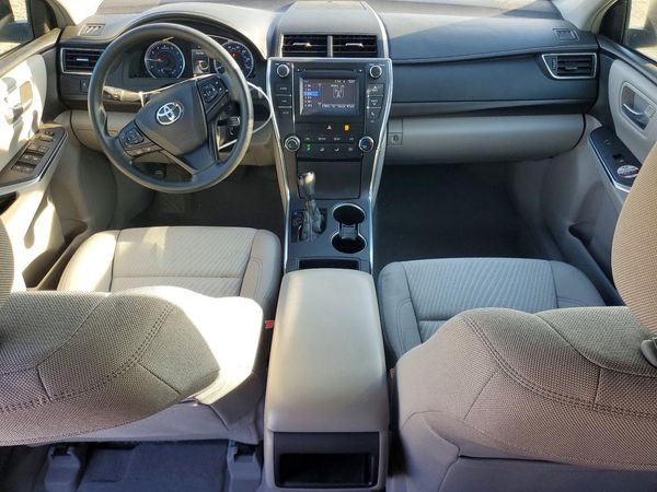 2016 TOYOTA CAMRY