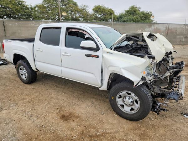 2018 TOYOTA TACOMA SR/SR5