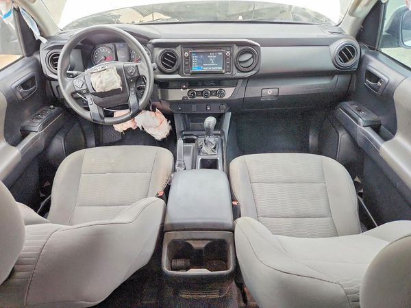 2018 TOYOTA TACOMA SR/SR5
