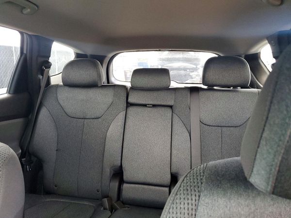 2019 HYUNDAI SANTA FE SE