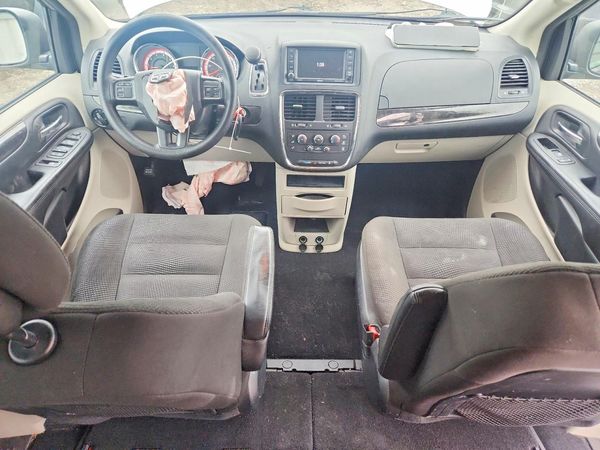2020 DODGE GRAND CARAVAN SE