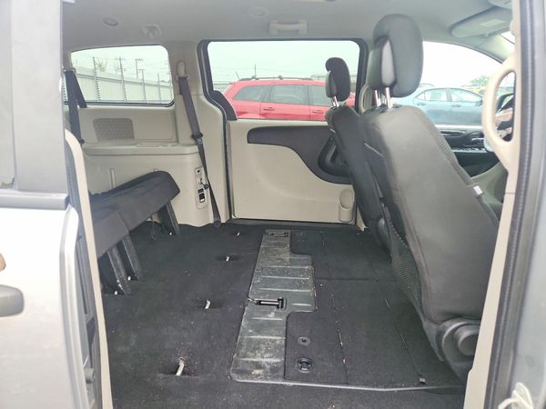 2020 DODGE GRAND CARAVAN SE