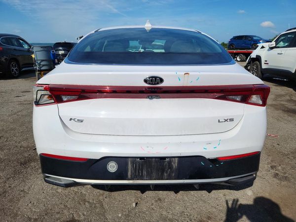 2021 KIA K5