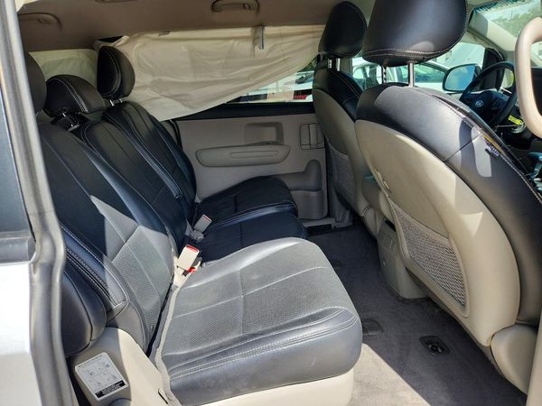 2021 KIA SEDONA LX, EX