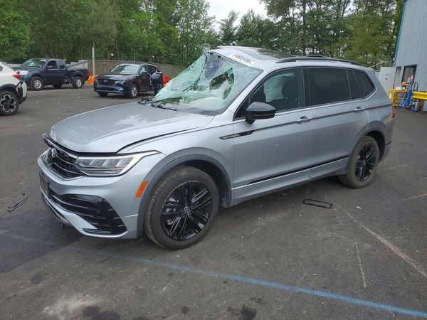 2022 VOLKSWAGEN TIGUAN