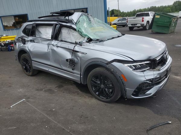 2022 VOLKSWAGEN TIGUAN